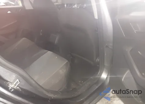 2019 Volkswagen Jetta 1.4T R-Line/1.4T S/1.4T Se z USA, uszkodzony, nr VIN 3VWC57BU5KM228211